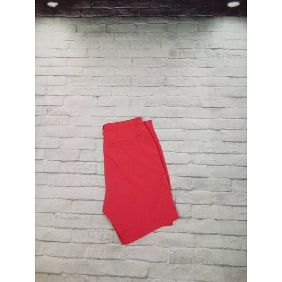 Calvin Klein - Picture 2 of 4